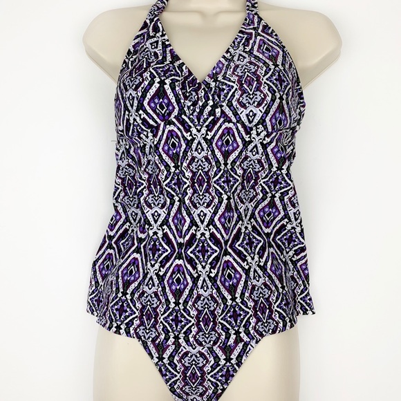 Mossimo Supply Co. Geometric Print Halter Tankini Top with Side Tab Bottoms - Picture 3 of 11